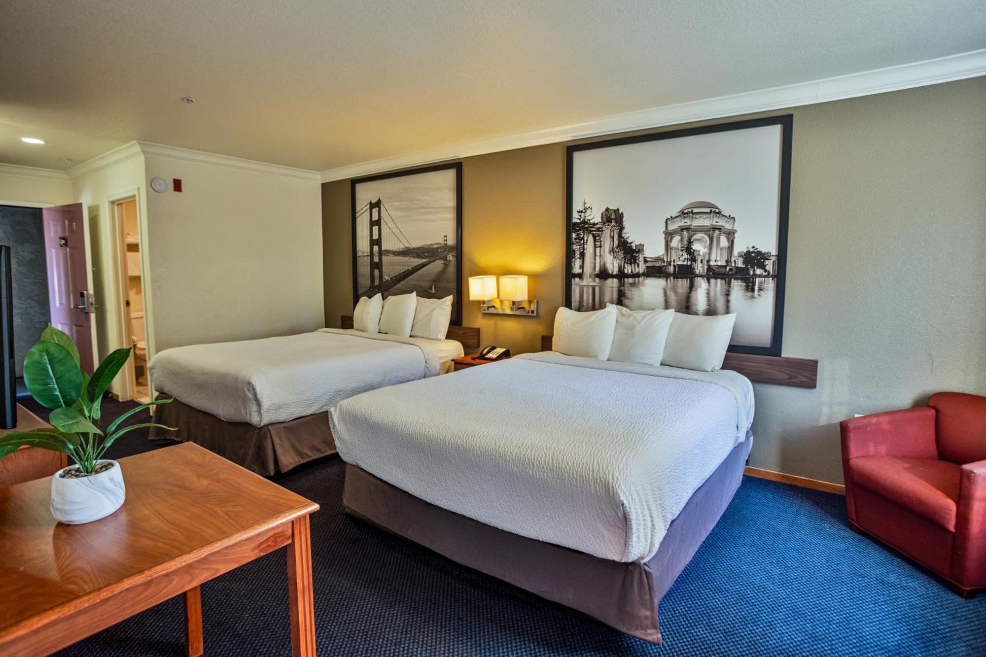 ซูเปอร์ 8 บาย วินด์แฮม วิลลิตส์ Hotel วิลลิทส์ ภายนอก รูปภาพ